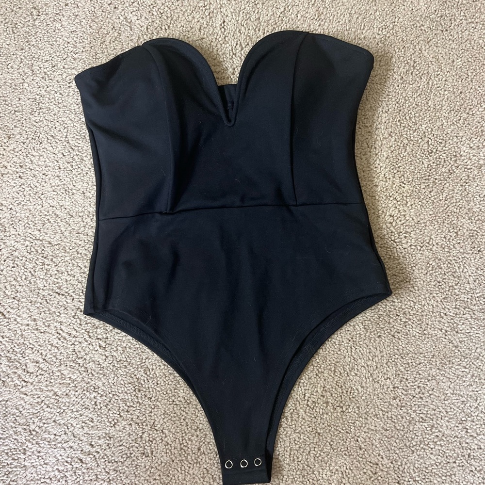 Black strapless bodysuit
